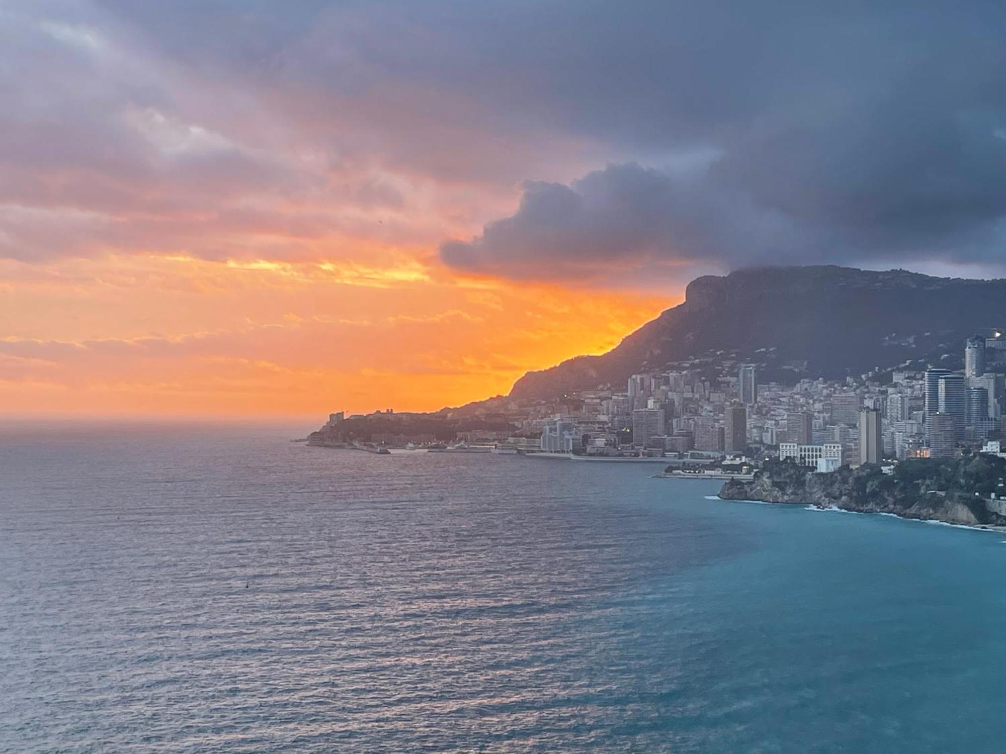 Aux Portes De Monaco Superbe T3 Vue Mer Рокбрюн-Кап-Мартин Екстериор снимка